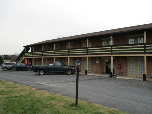 Posada Scottish Inns Shartlesville