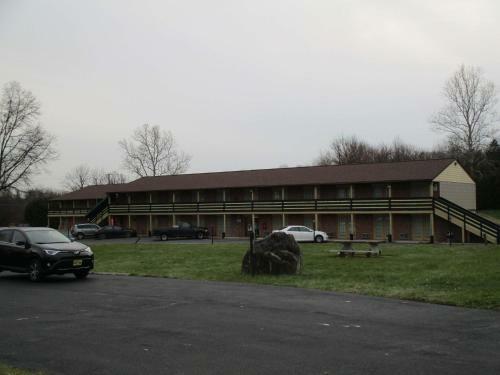Posada Scottish Inns Shartlesville