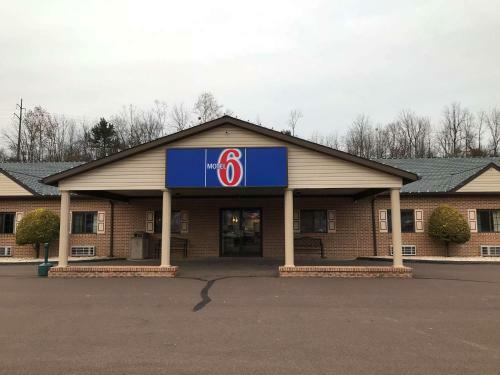 Posada Motel 6-bloomsburg, Pa