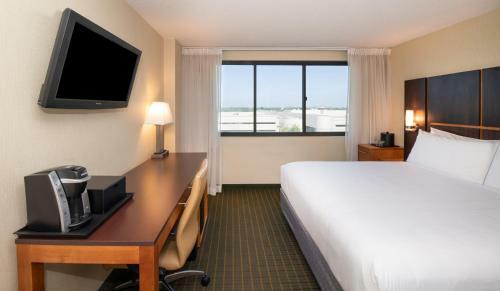 Hotel Marriott Conference Center At Nced