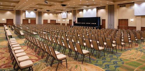Hotel Marriott Conference Center At Nced