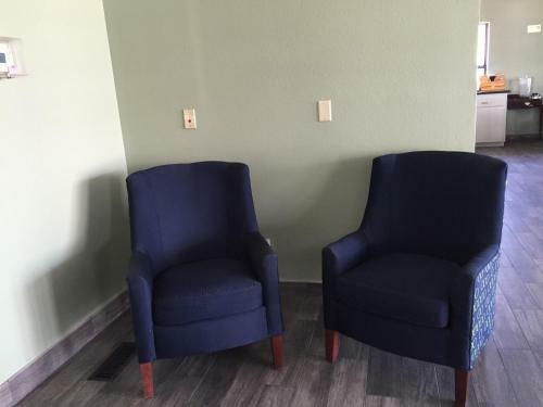 Lodge Americas Best Value Inn-norman