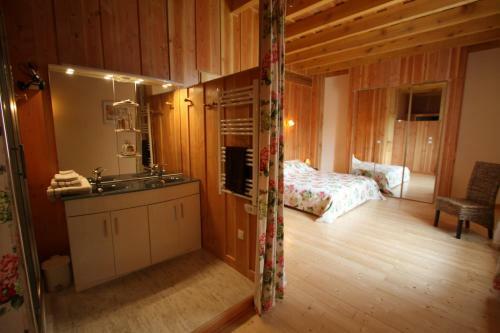 Bed & Breakfast Chambres D'h�tes "la Landre"