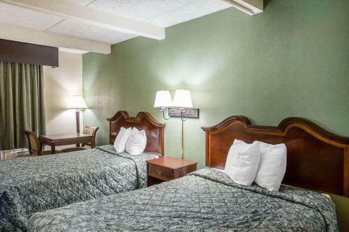 Hotel Rodeway Inn Laurens