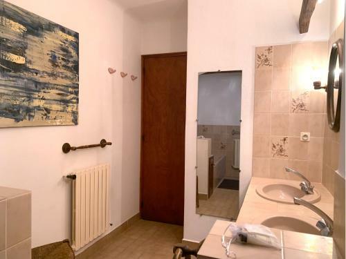 Villa Proven�ale Avec Vue Mer Panoramique