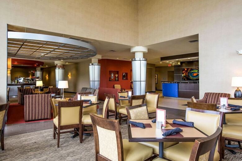 Hotel Cambria Suites Rapid City