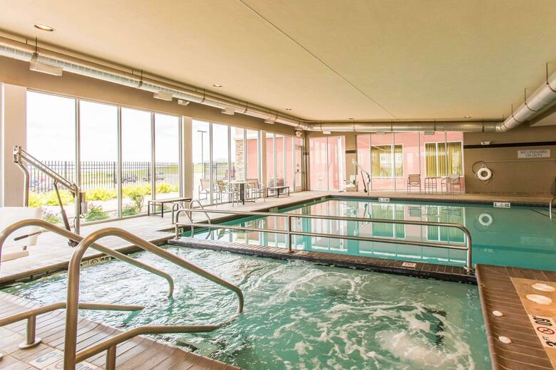 Hotel Cambria Suites Rapid City