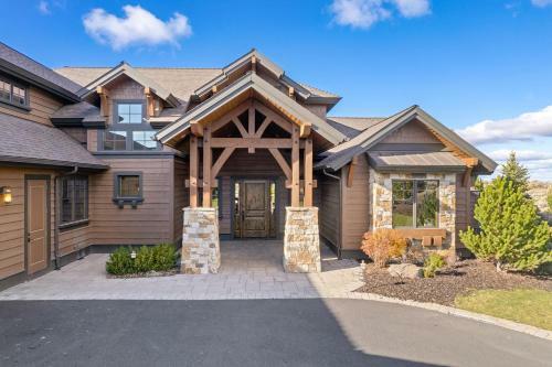 City Home At Brasada Ranch Home