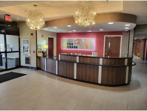 Hotel Inn At Fox Chase - Bw Premier Collection