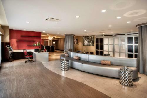 Hotel Inn At Fox Chase - Bw Premier Collection