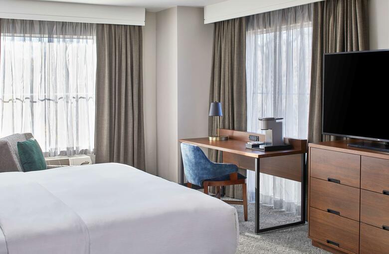 Hotel Four Points Knoxville Cumberland House