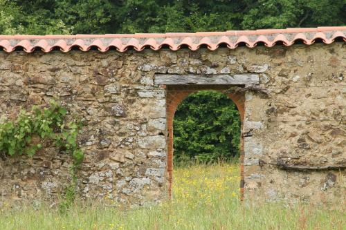 Domaine Des Roches Blanches - Site Class�