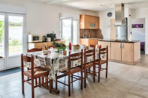 Charmante Maison Pour Un Sejour Authentique A L Epine