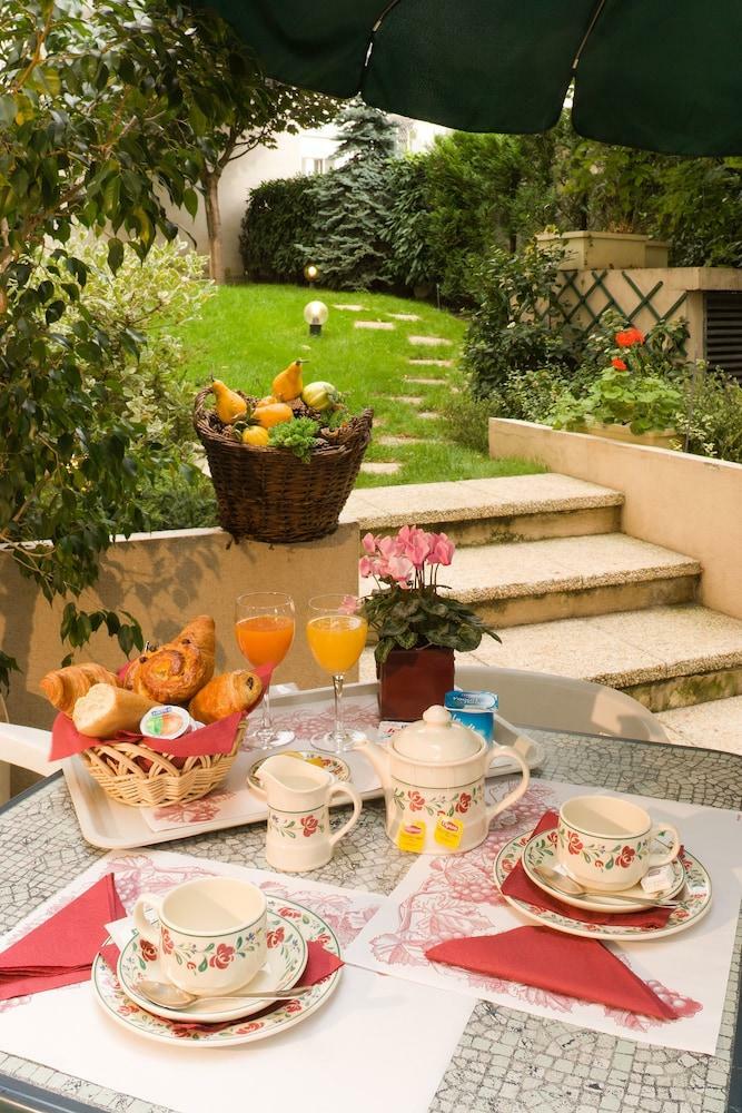 Hotel Tribe Paris Batignolles