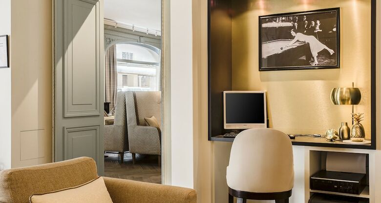 Hotel Royal Saint Honore