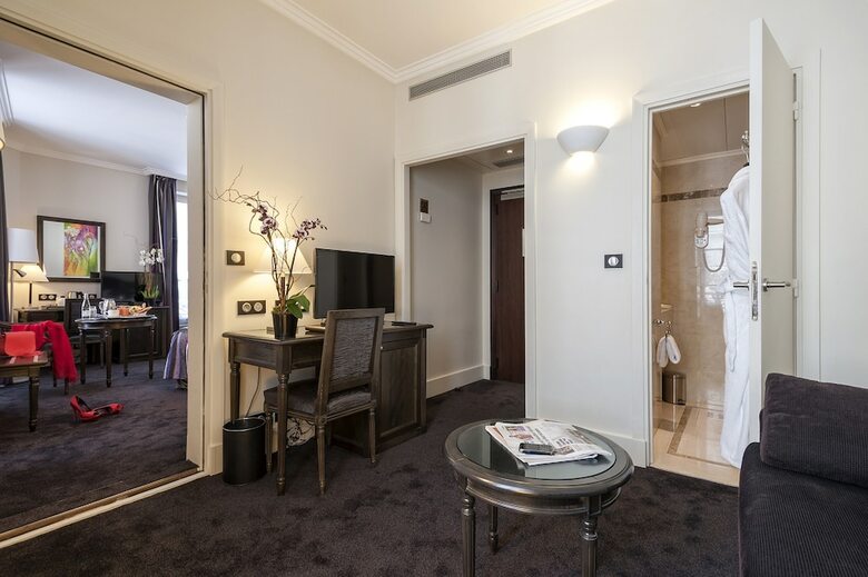 Hotel Royal Saint Honore
