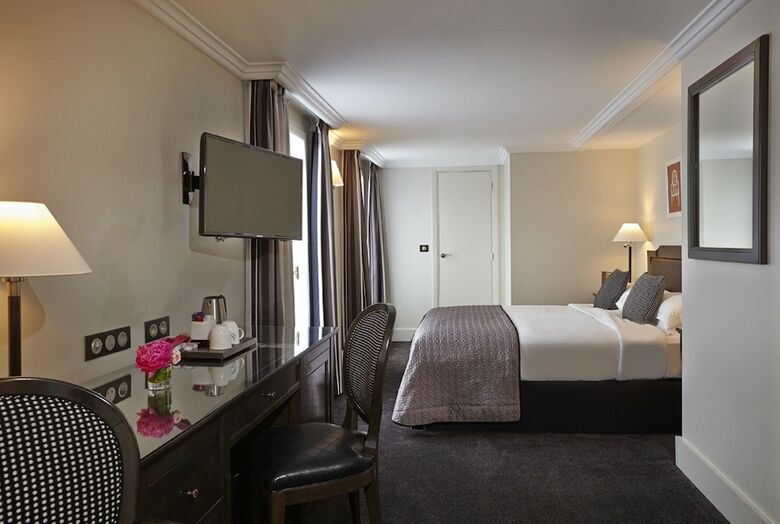 Hotel Royal Saint Honore