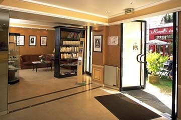 Hotel Libertel Cyrano Lafayette