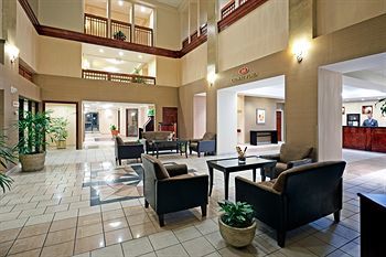 Crowne Plaza Hotel Philadelphia - Bucks County