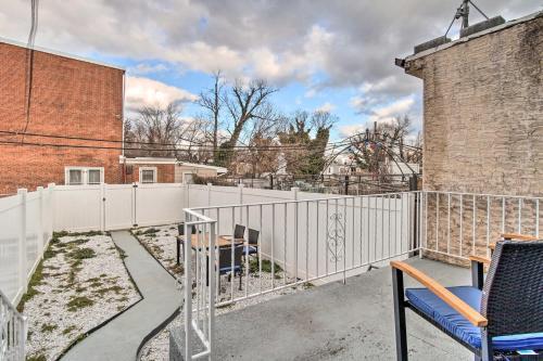 Chic Philadelphia Townhome With Fenced Yard!