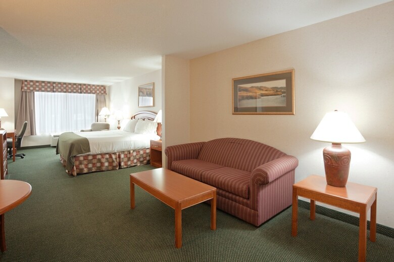 Holiday Inn Express Hotel & Suites Bryan-montpelier