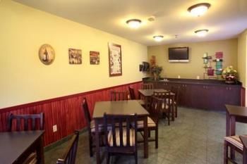 Hotel Guest House Inn & Suites