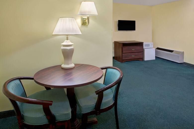 Motel Knights Inn Mt. Gilead