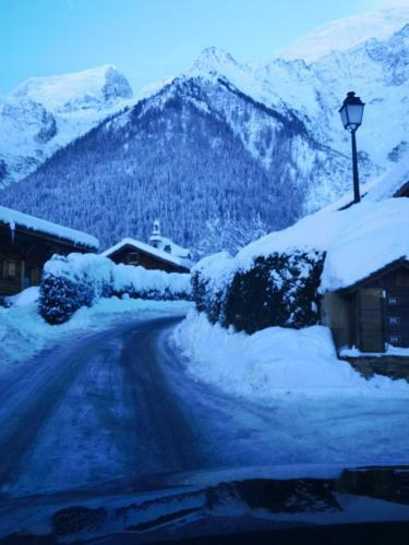 3 Bed Chalet With Sauna, Terrace And Great Views !