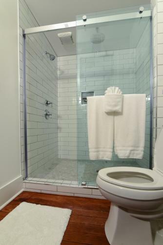 Posada 607 Bay Luxurious Guest Rooms