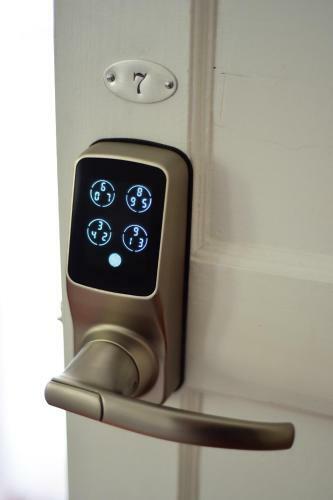 Posada 607 Bay Luxurious Guest Rooms