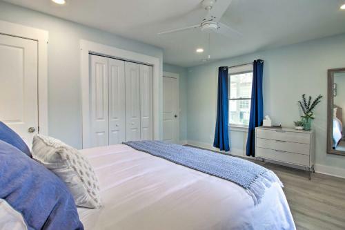 New! Renovated 2 Bed 2 Bath Apartment Downtown