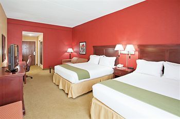 Posada Holiday Inn Express & Suites Troy