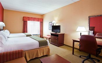 Posada Holiday Inn Express & Suites Troy
