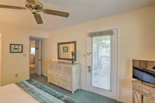 Villa Peaceful Kingston Resrort Escape With Lake Views!