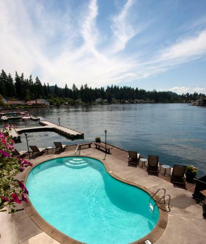 Hotel Lakeshore Inn