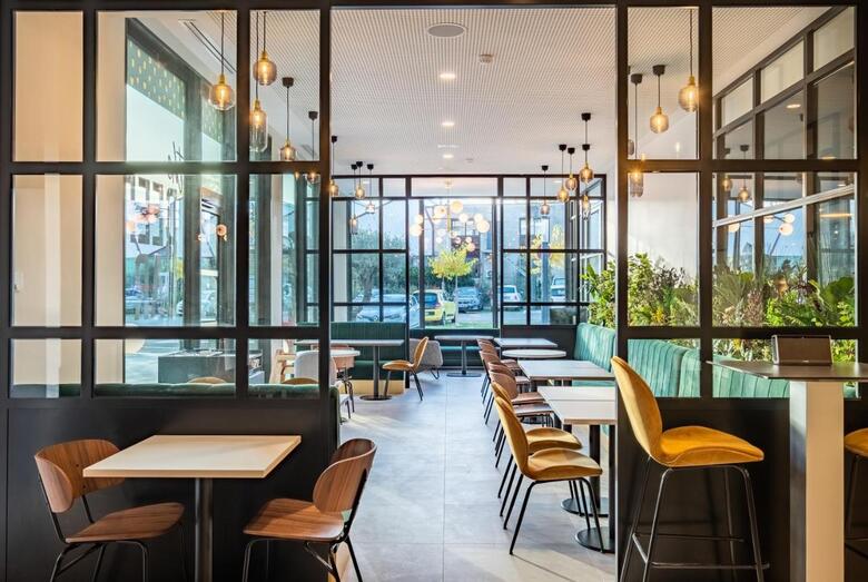 Hotel Kyriad Lyon Ouest Limonest