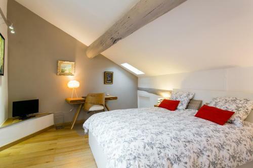 Apartamento Un Petit Nid Au Bord De La Sorgue
