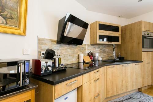 Apartamento Un Petit Nid Au Bord De La Sorgue