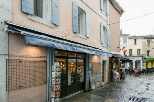 Apartamento Un Petit Nid Au Bord De La Sorgue