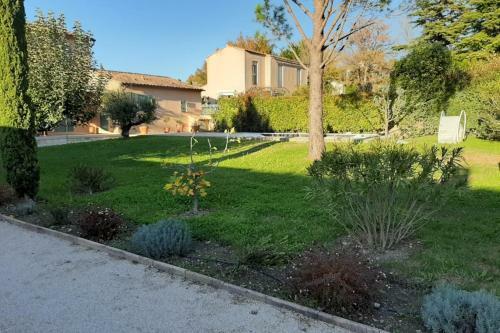 Nice House With Garden Terrace And Pool
