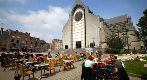 Maison Familiale Tout Confort Proche de Lille