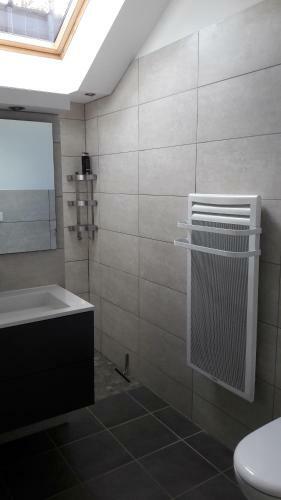Bed & Breakfast La Chambre � Z'amis