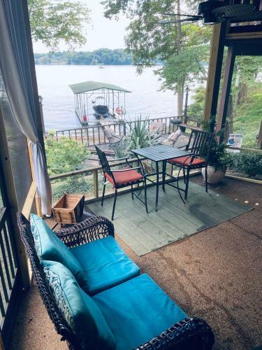 Hostal Couple's Cove