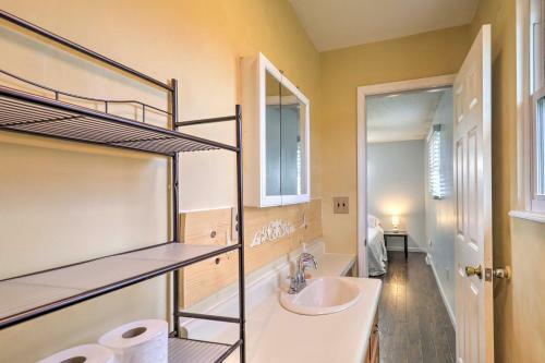 Family-friendly Jonesborough Retreat With Yard!