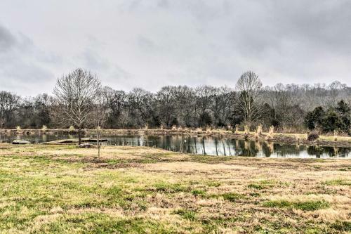 Pet Friendly Milk Barn Cottage On 15 Acres!