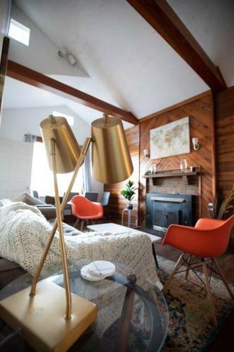 Cozy Mid-century Cottage King Bed 3bed 1bath