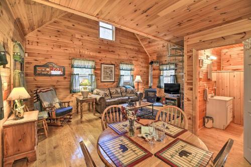 Peaceful Cabin With Fire Pit On Cross Creek Ranch!