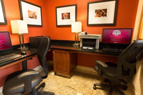 Hotel Drury Inn & Suites Charlotte University Place