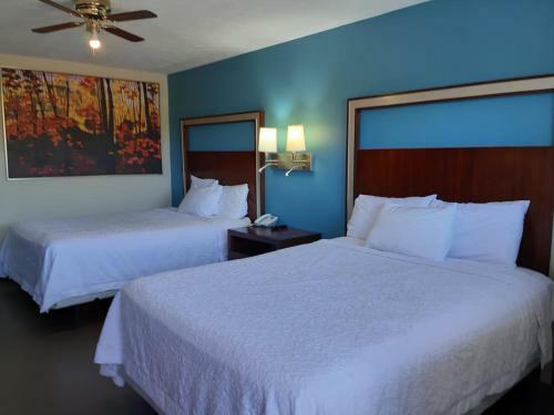 Hotel Deerfield Inn