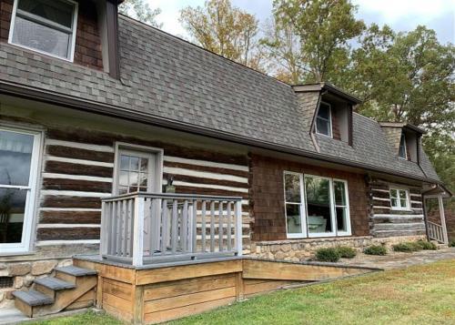 Far Horizons #416 By Aunt Bug's Cabin Rentals